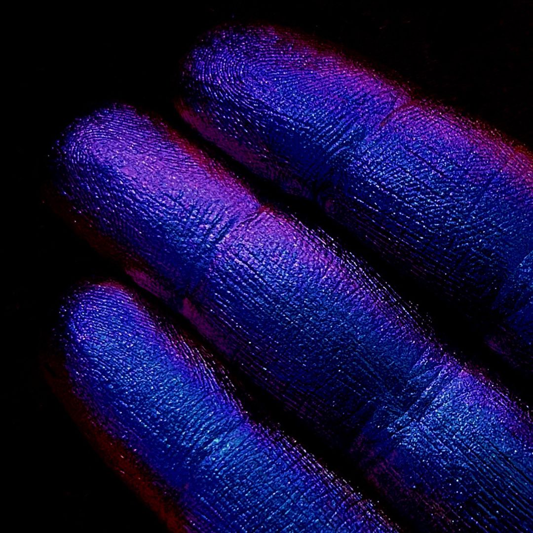 Twilight Serenade (Multichrome Pigment)