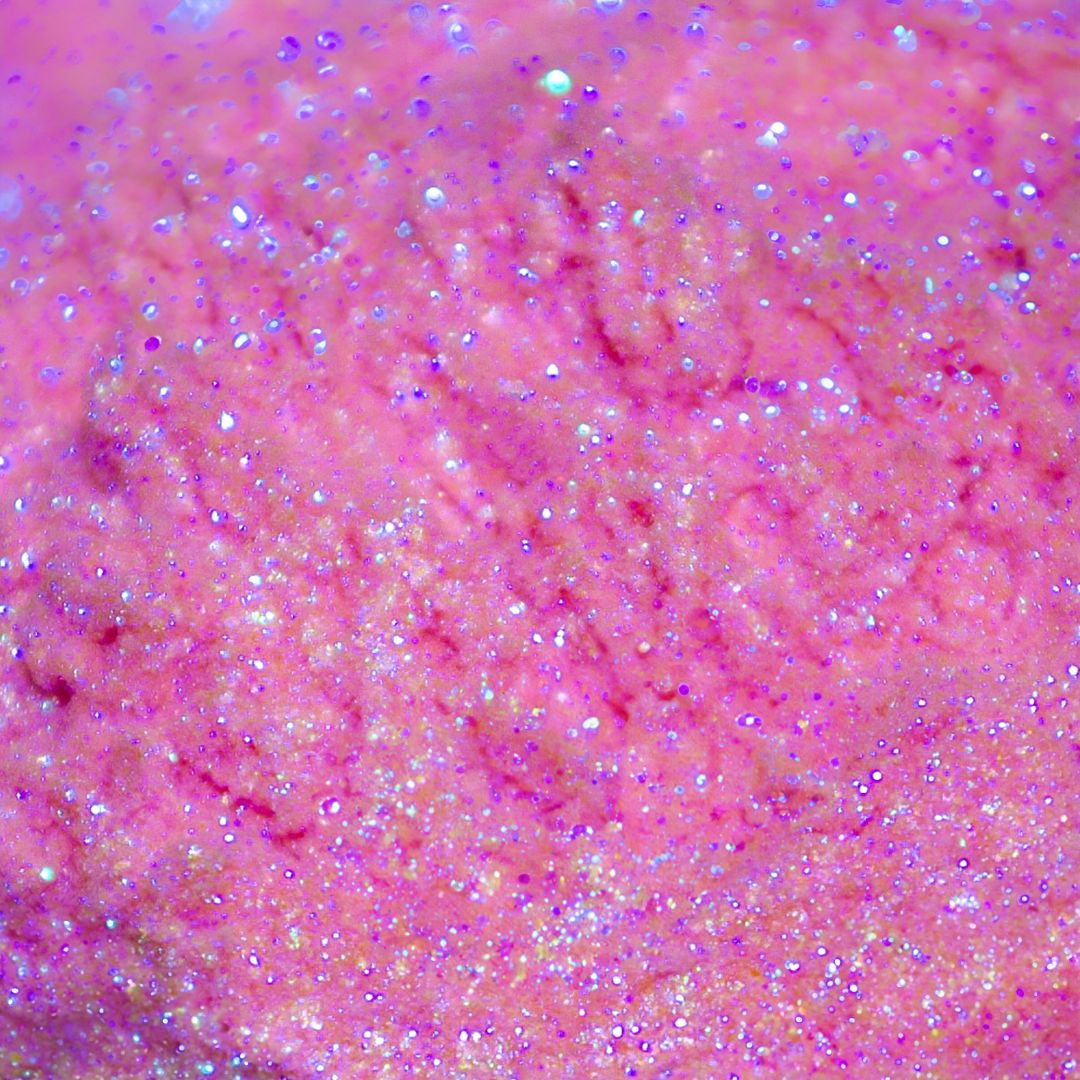 Ultraviolet Bouquet (Multichrome Pigment)