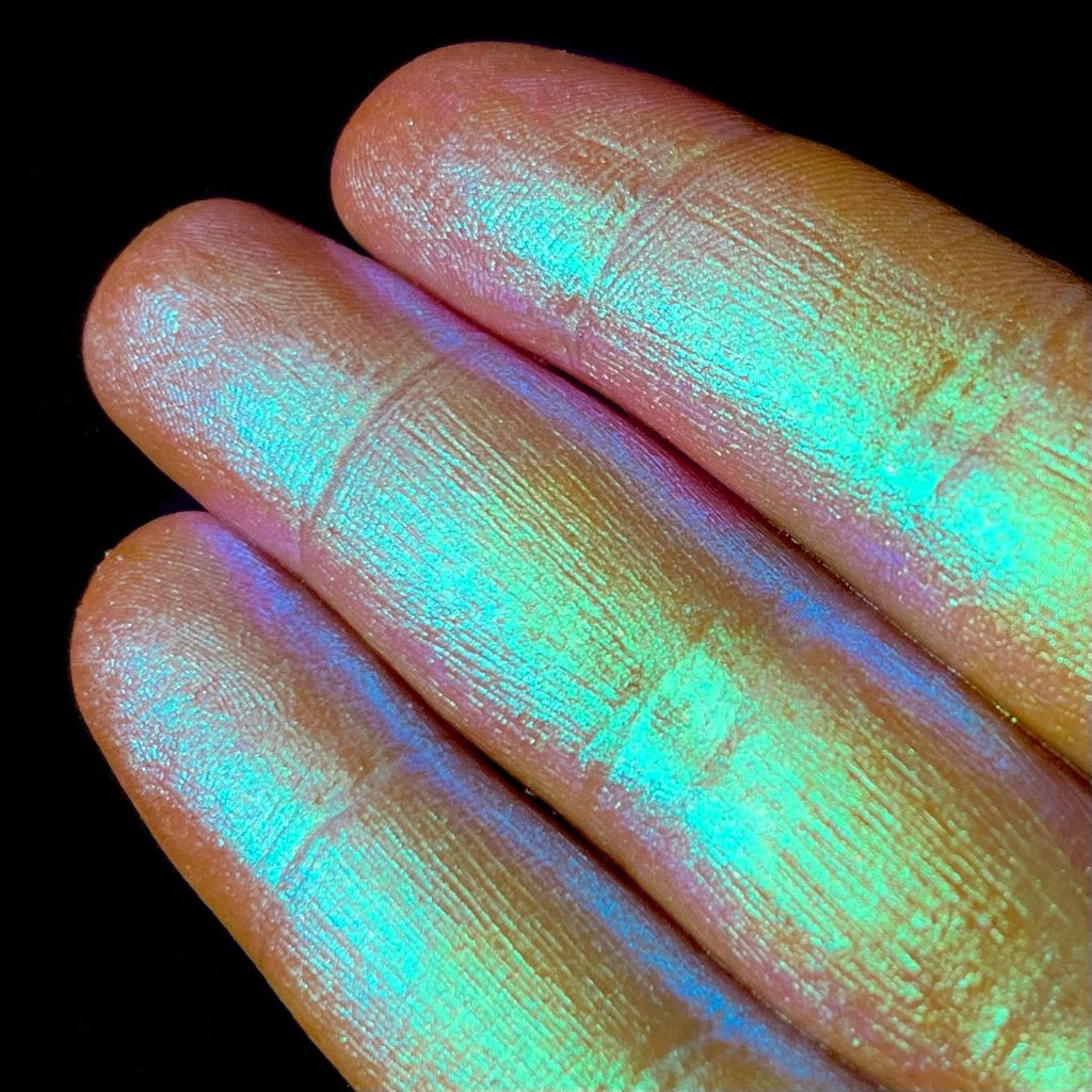 Rustic Seafoam (Multichrome Pigment)