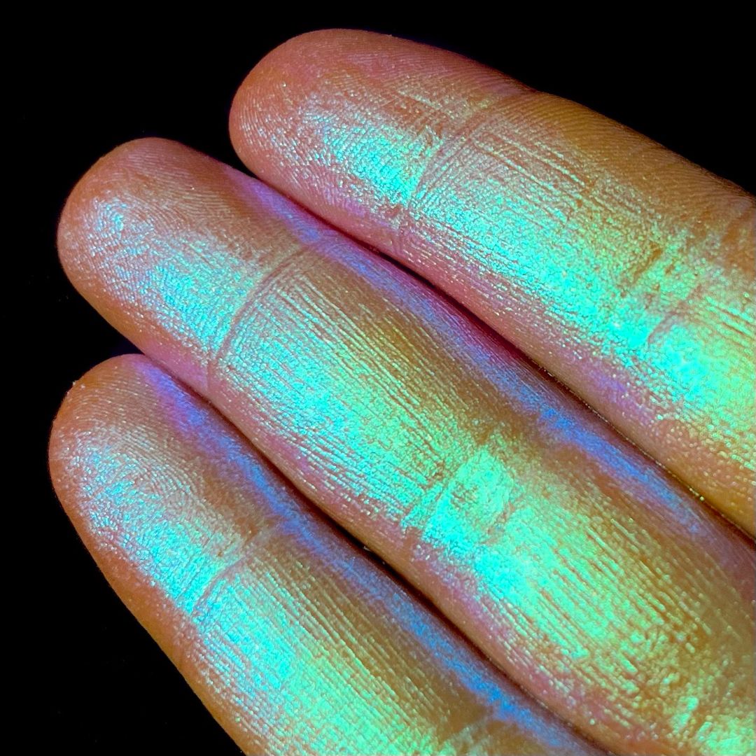 Rustic Seafoam (Multichrome Pigment)