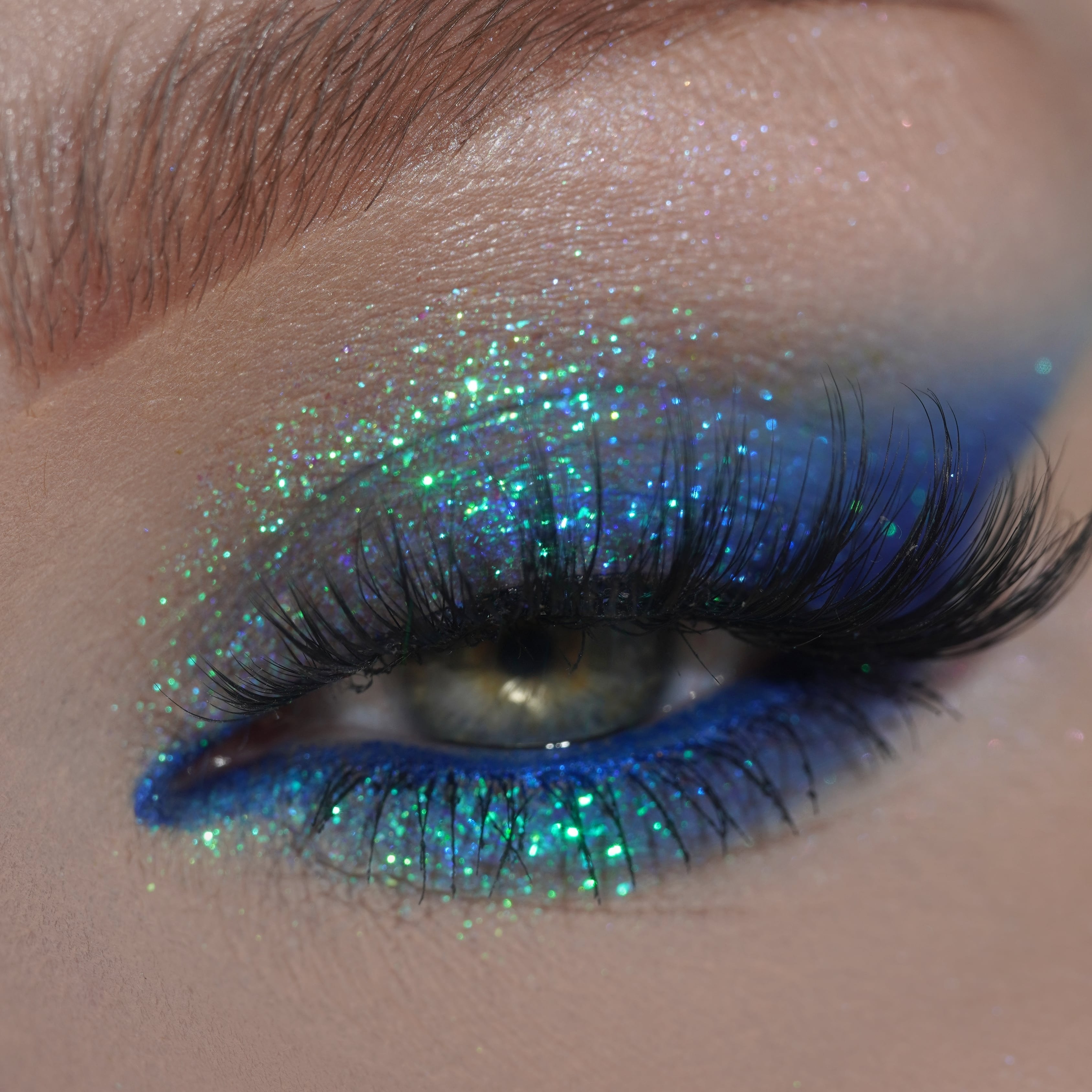 Turquoise Oasis (Multichrome Pigment)