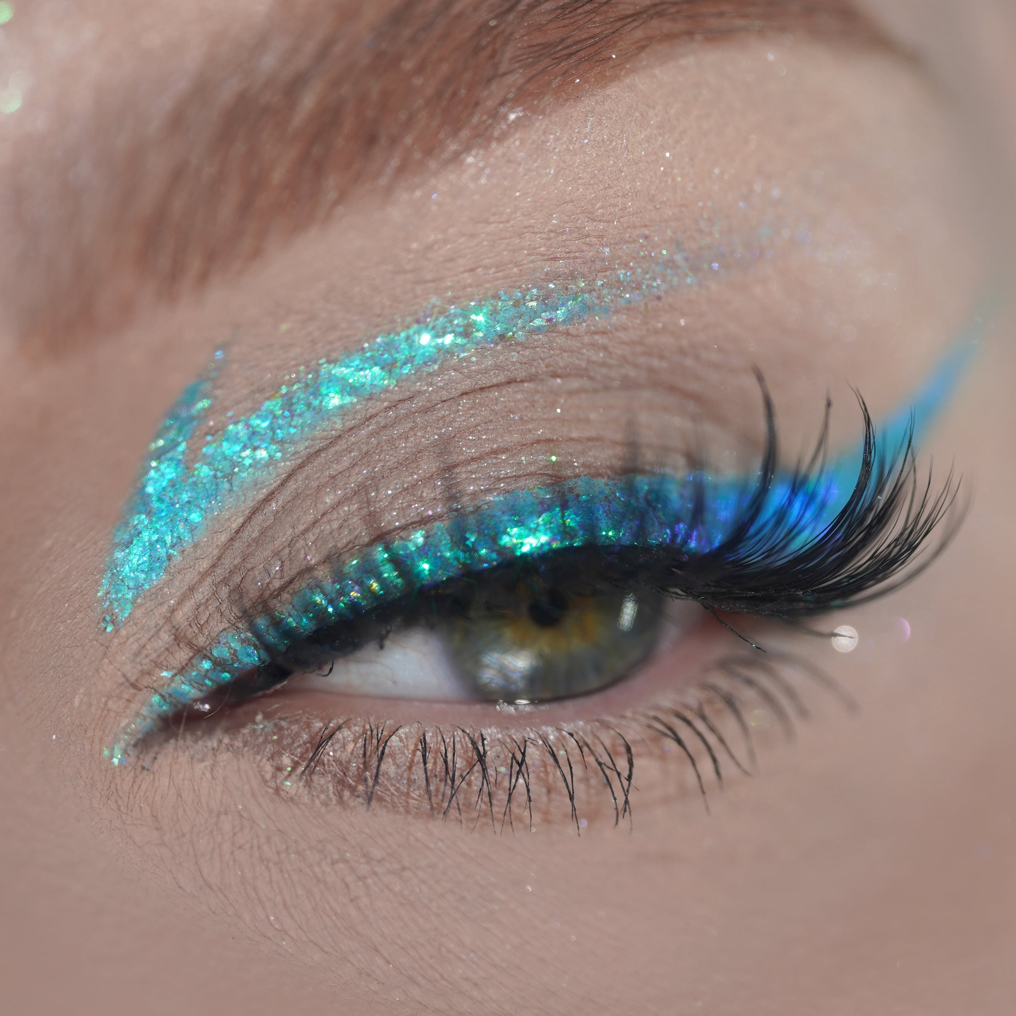 Turquoise Oasis (Multichrome Pigment)