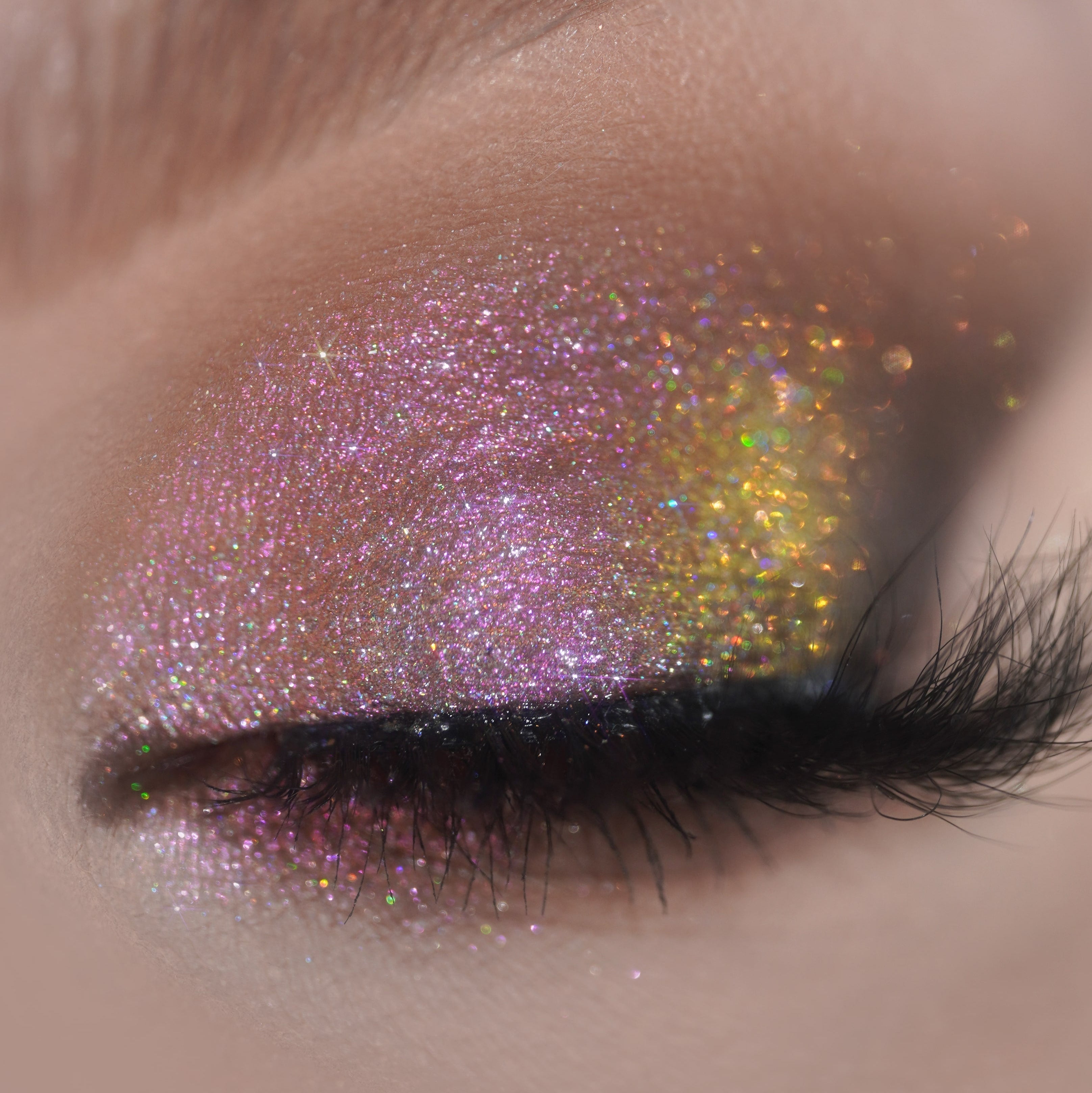 Holo Petal (Multichrome Pigment)