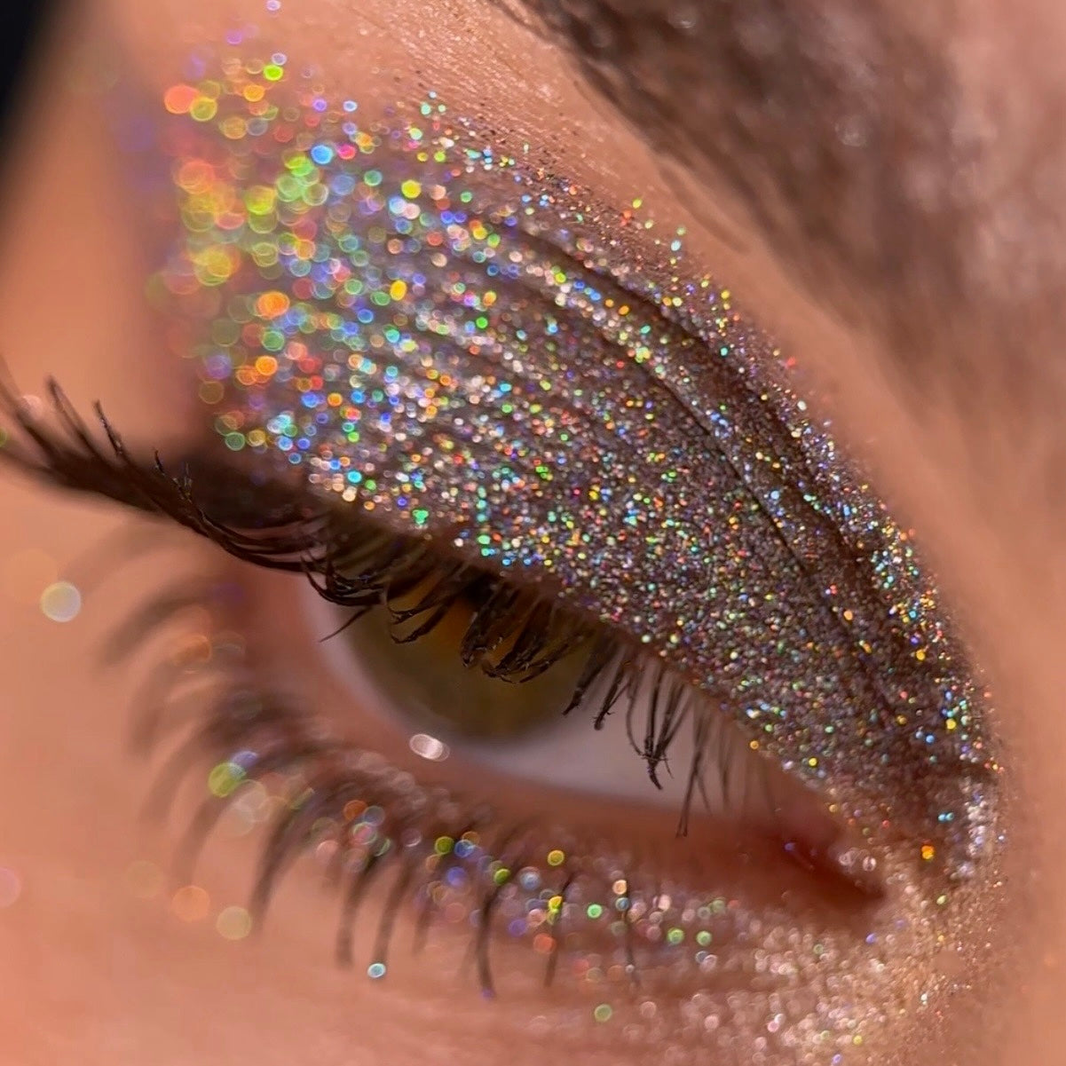 True Holo (Multichrome Pigment)
