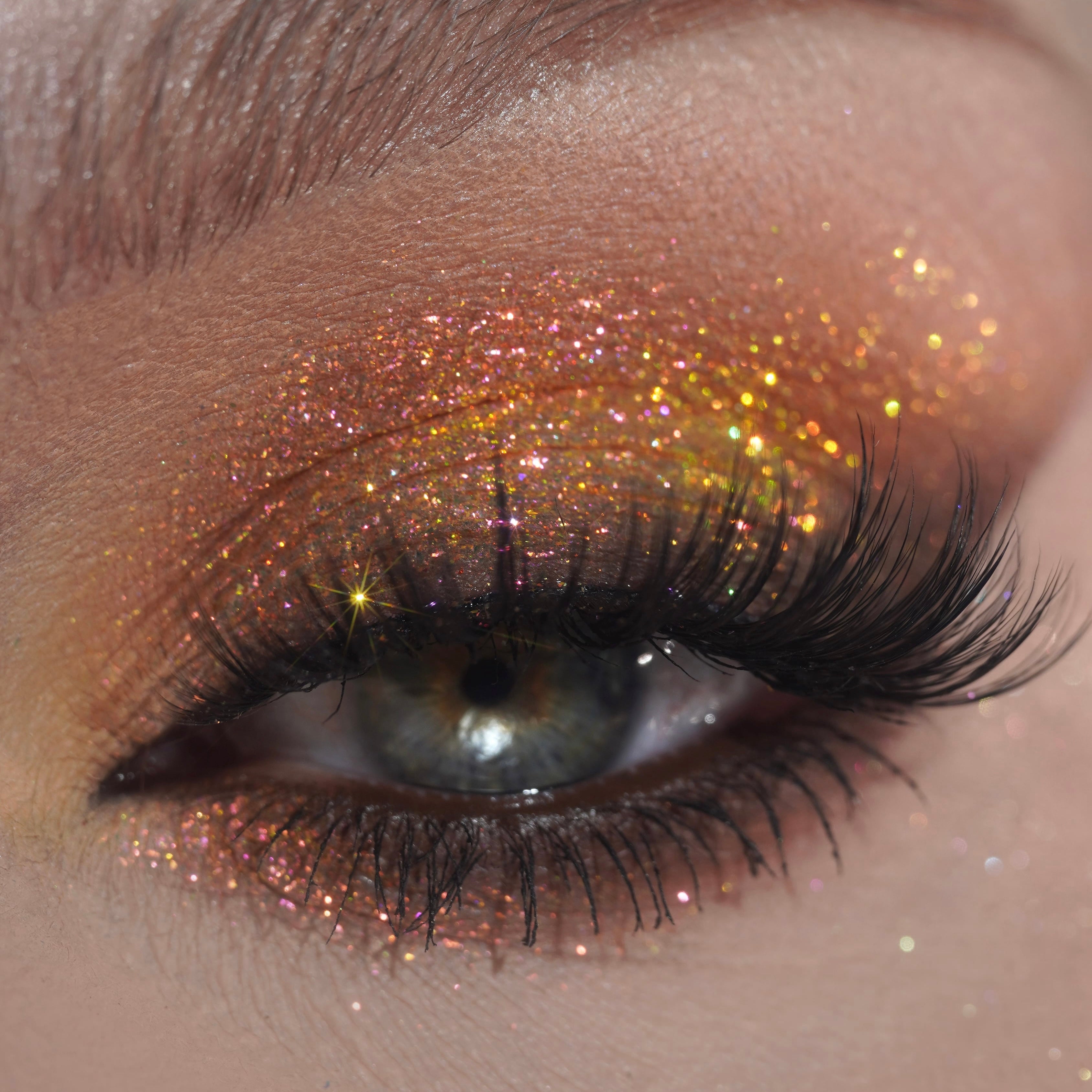 Sunlit Petals (Multichrome Pigment)