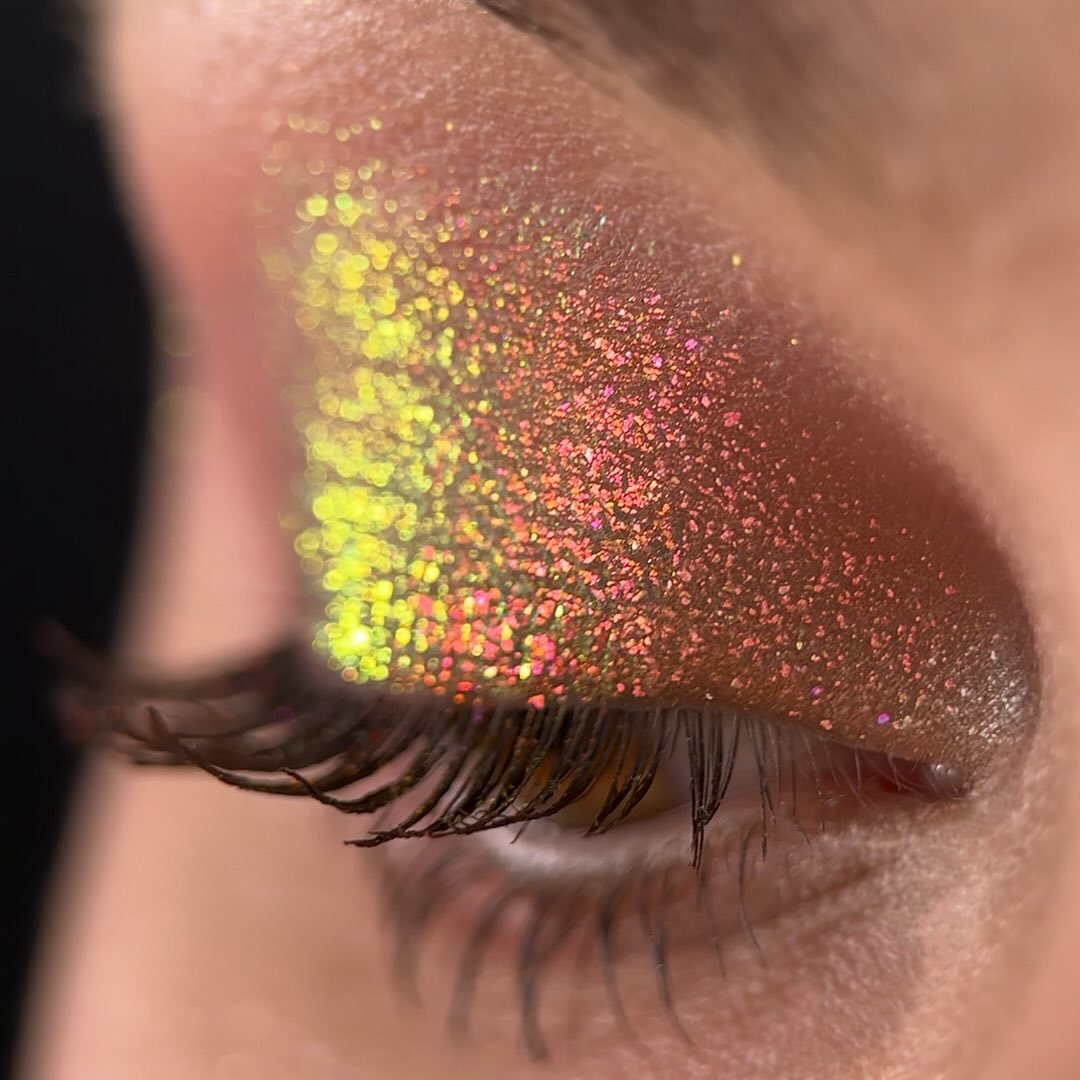 Lime Blossom (Multichrome Pigment)